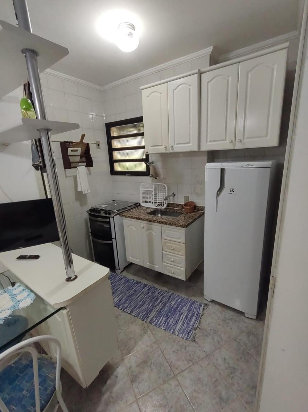 Apartamento No Condominio Wembley Tenis Apartamento