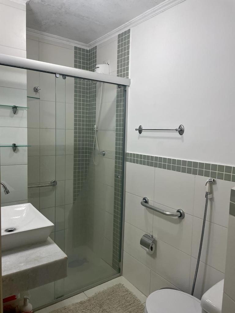 Apartamento No Condominio Wembley Tenis