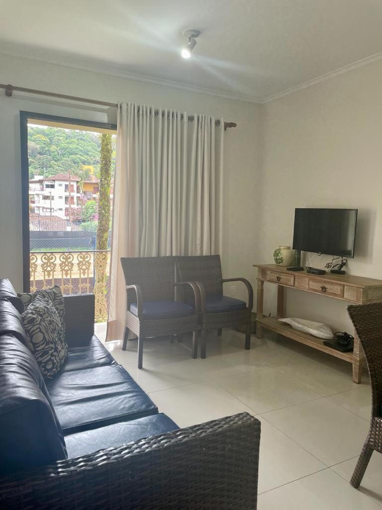 Apartamento No Condominio Wembley Tenis Apartamento Ubatuba